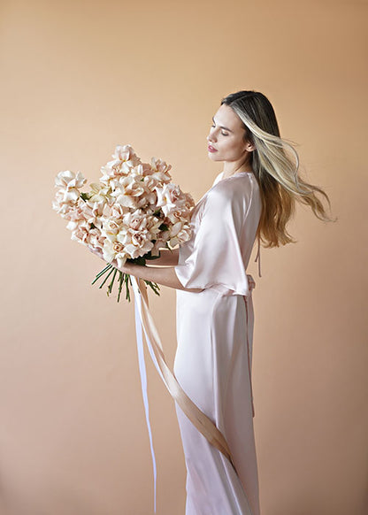 Signature Champagne Roses